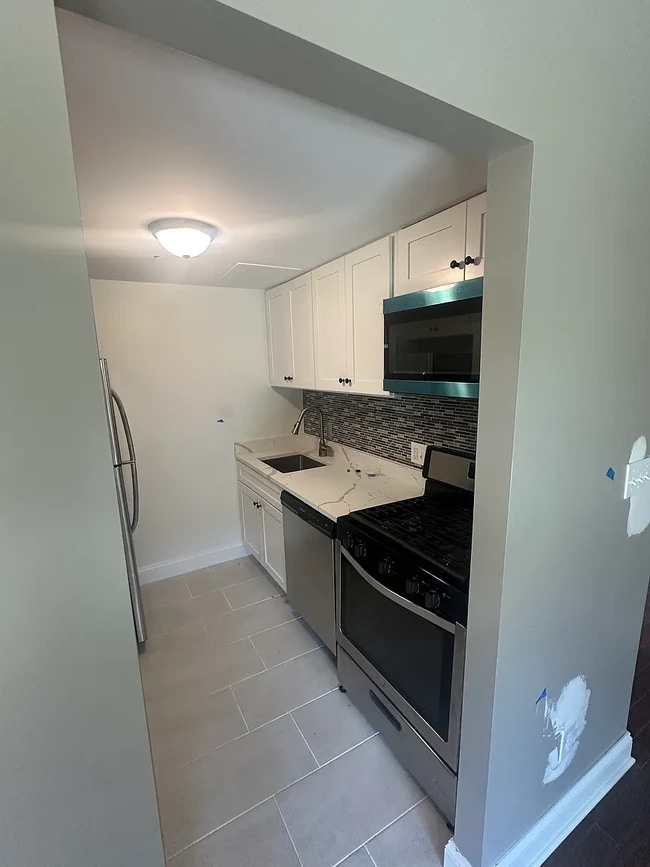 Photo - 2754 Hollywood Rd Unit t2