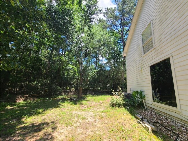 Photo - 1 Lake Forest Ct House