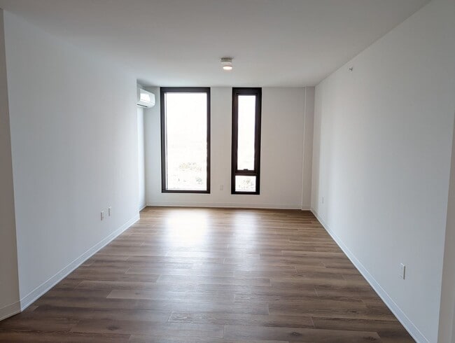 Photo - 2159 Unit 1413