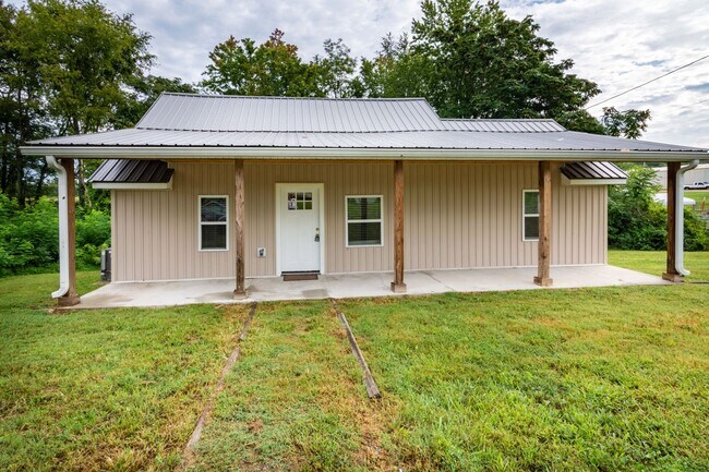 Photo - Charming home in the center of Lafayette!