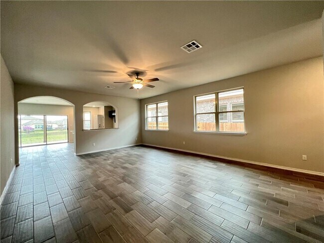 326 Blue Oak Blvd