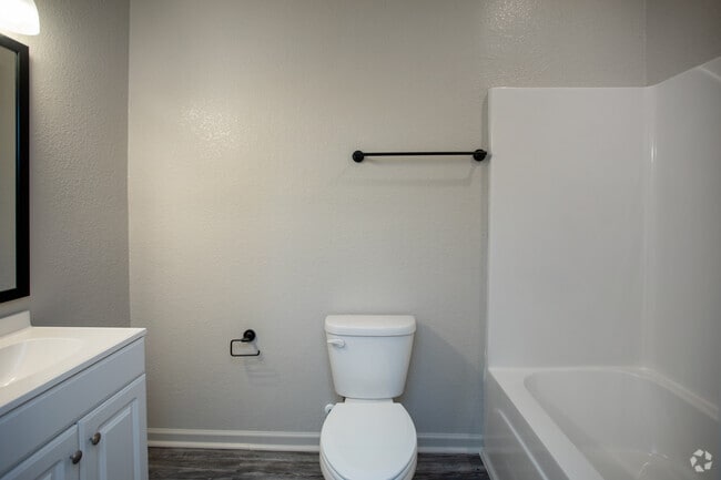 Studio-358SF