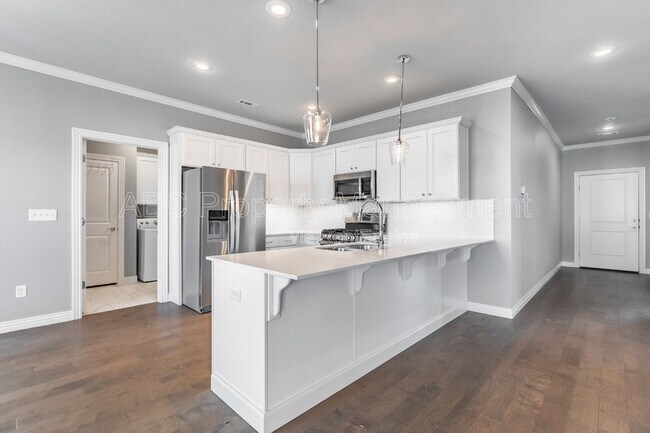 Photo - 1316 Fifth Avenue