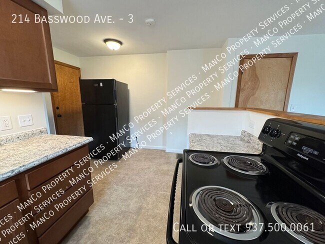 Photo - 214 Basswood Ave Unit 3