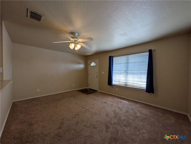 Photo - 1013 Misty Acres Dr