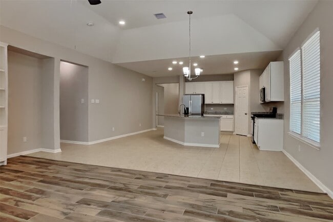 Photo - 1910 Elkington Cir