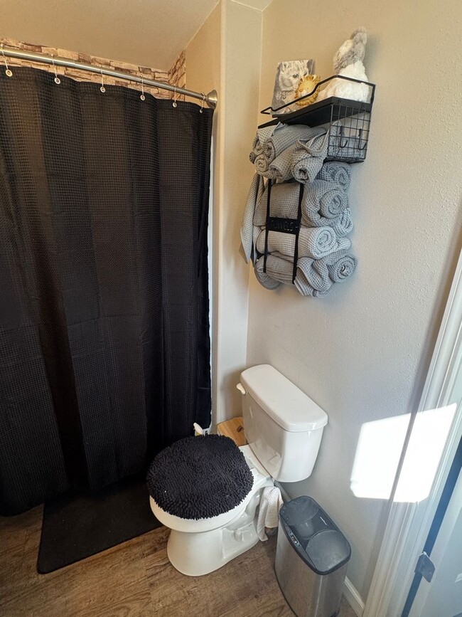 Building Photo - 1 Bedroom 1 Bath Home in Kittitas for Lease