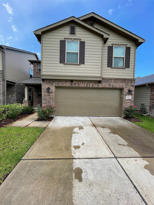 Photo - 15827 Copper Oak Ln