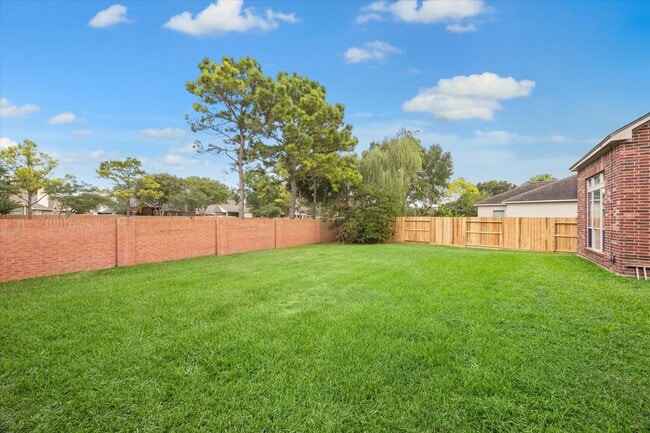 Photo - 11404 Island Manor St