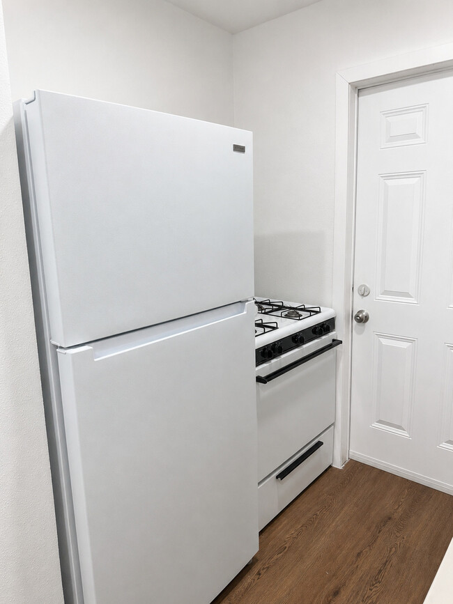 Photo - Oakcliff Apartments