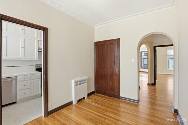 Photo - 1695 North Point St Unit 301