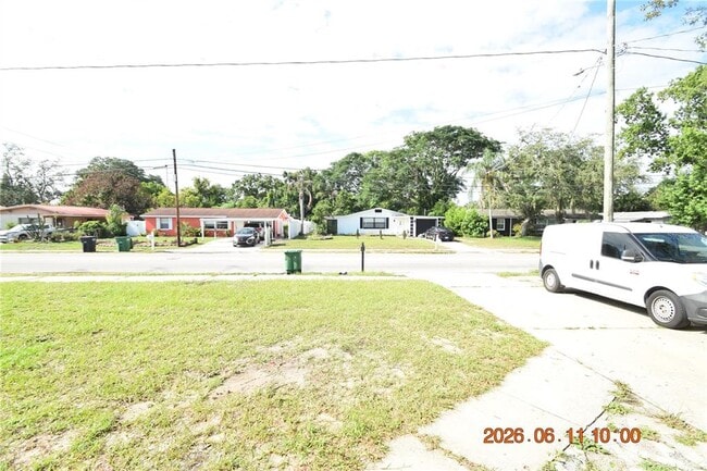 Photo - 1906 E Bougainvillea Ave