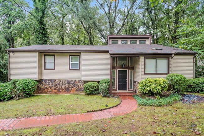 Building Photo - 5009 Post Rd Pass Rental
