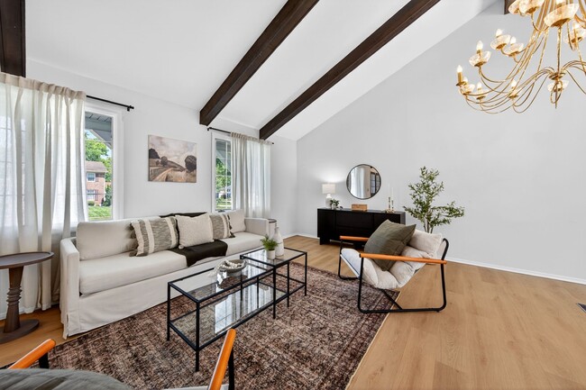 2019 Cedarmill Dr