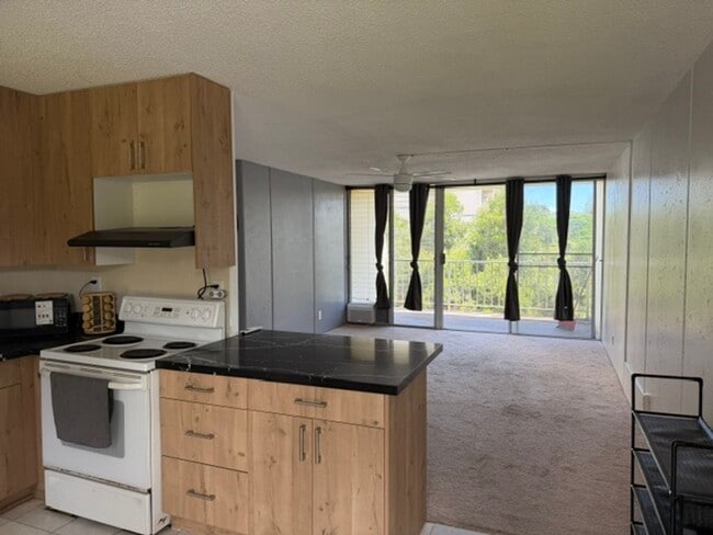 Photo - Beautiful Setting for this Two Bedroom, One Bath Unit Only Minutes Away from Wheeler AB and Schof... Unidad A-402