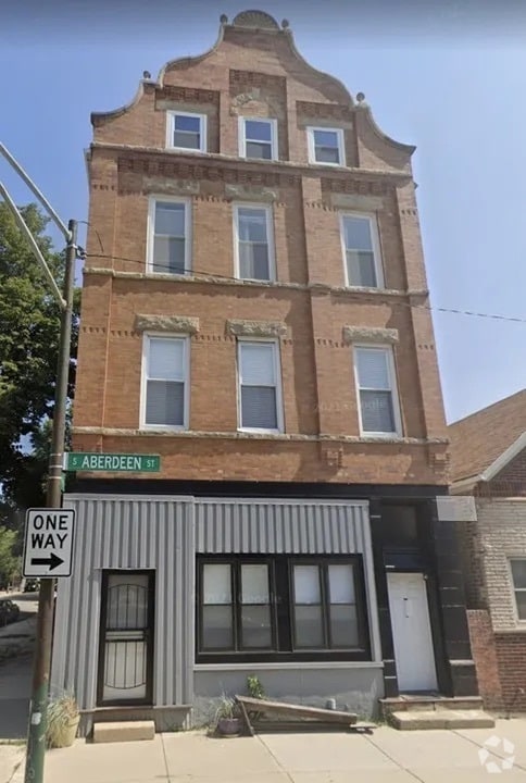 Building Photo - 3227 S Aberdeen St Rental
