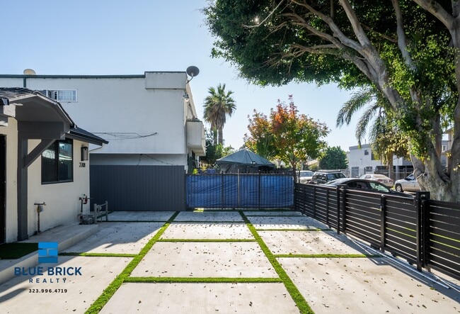 Photo - 2708 Cochran Ave