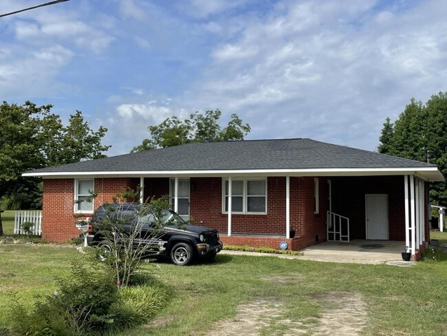 Photo - 2182 Alamac Rd