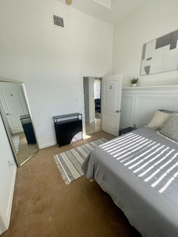 Photo - 6826 King George Pl