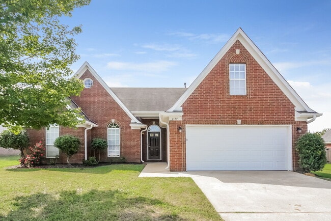 Building Photo - 4127 Ravenwood Dr N Rental