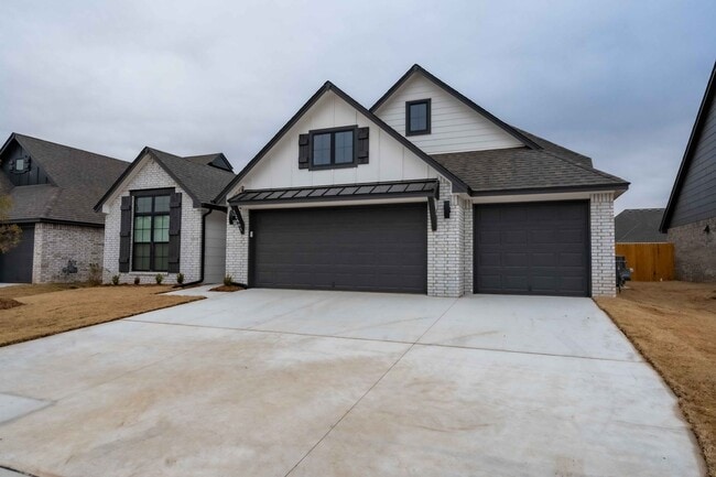 Photo - New Construction Home 4 Bed 3 Bath in Bixby!