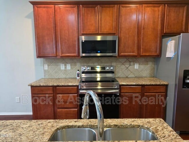 Photo - 8208 Stone Cellar Dr