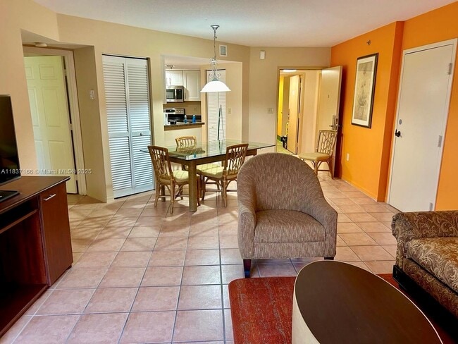 Building Photo - 16690 Blatt Blvd Unit A Rental