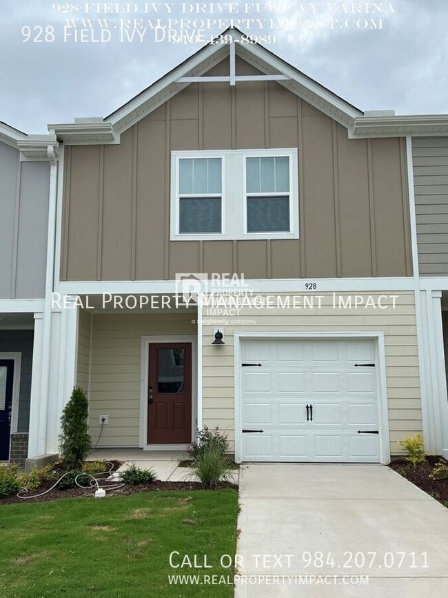 Building Photo - 928 Field Ivy Dr