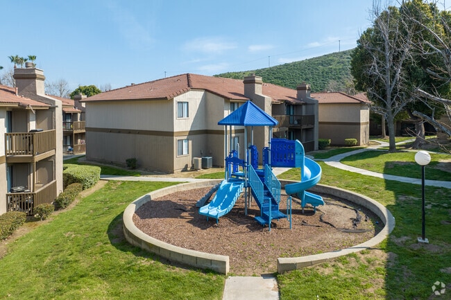 Lido At Shandin Hills