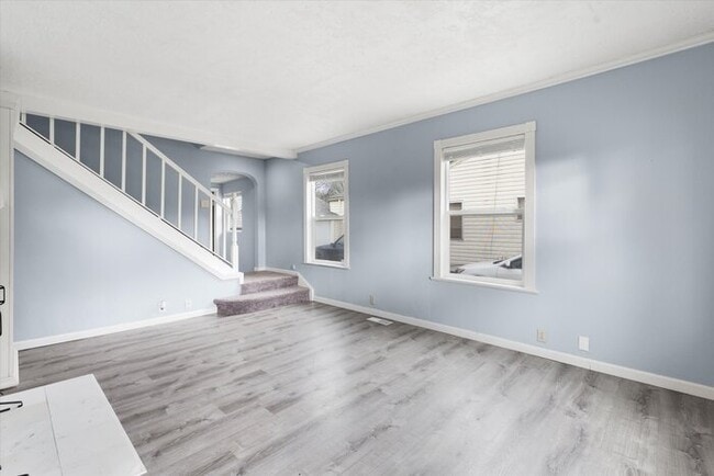 Photo - 657 22nd Ave