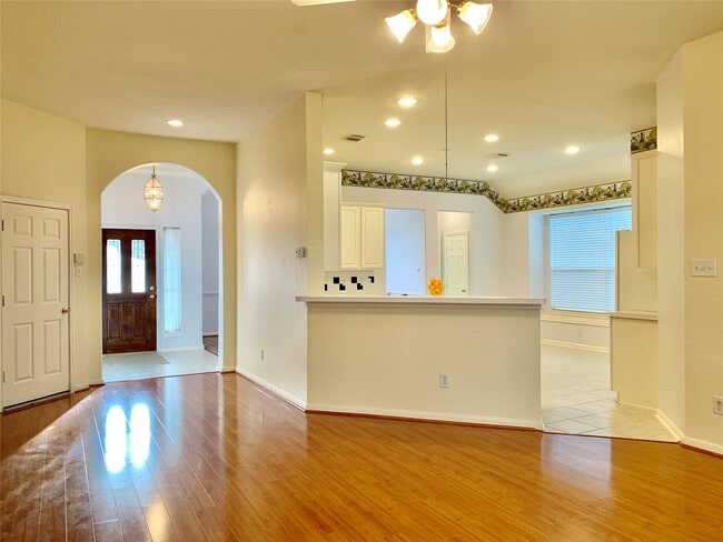 Photo - 1015 Tennyson Dr