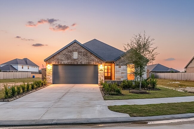 Building Photo - 12210 Bell County Ct