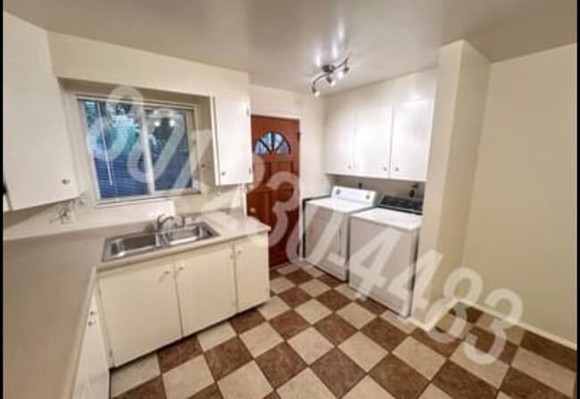 Photo - 858 Yale Ave S Unidad 1