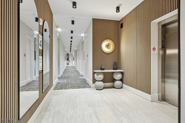 Photo - 1722 Springfield Ave Unidad 402