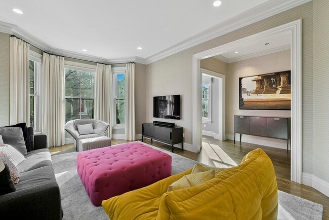 Photo - 13 Greenough Ave