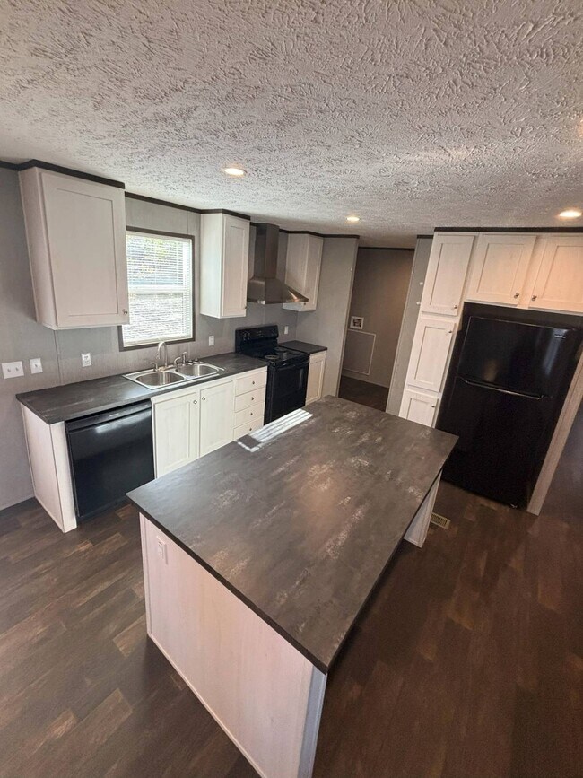 Photo - 3212 Plateau Dr