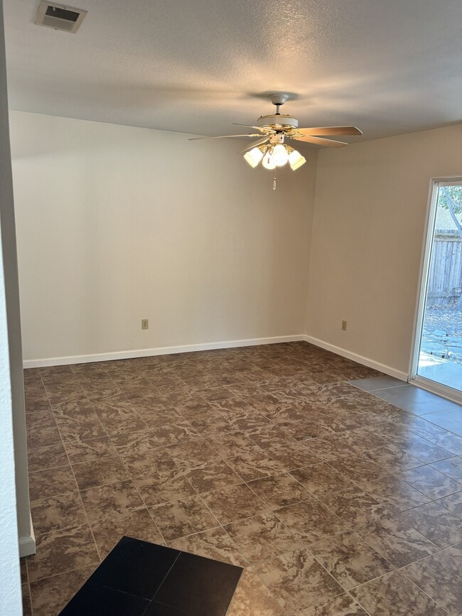Photo - 2456 San Venito Way