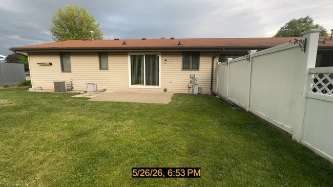 Photo - 2013 S Horizon Dr