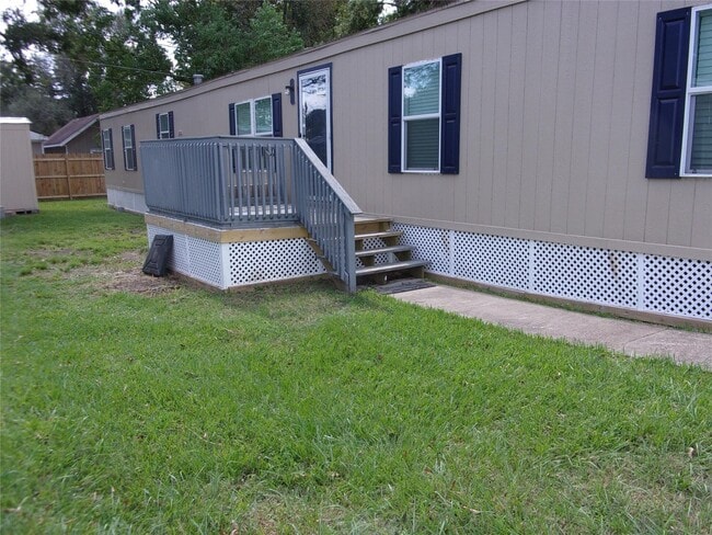 Photo - 10030 Cedar Landing Dr