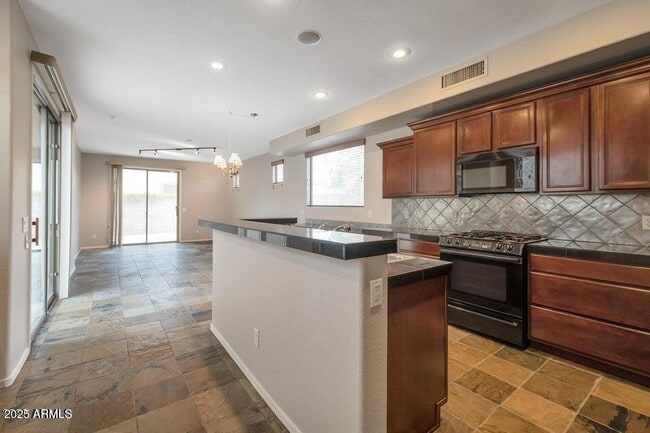 Photo - 5352 E Holmes Ave
