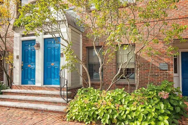 Building Photo - 500 Market St Unit 13L