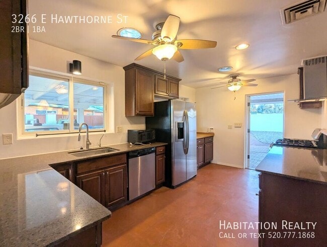 Photo - 3266 E Hawthorne St