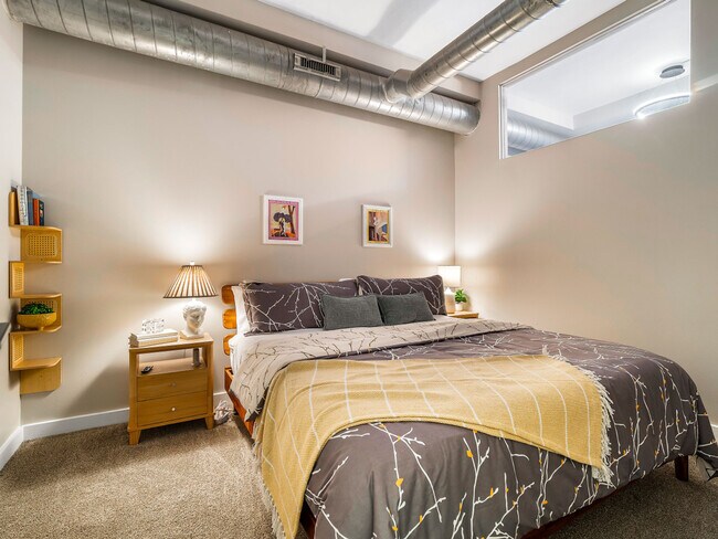 Photo - 1211 W 9th St Unidad ID1061095P