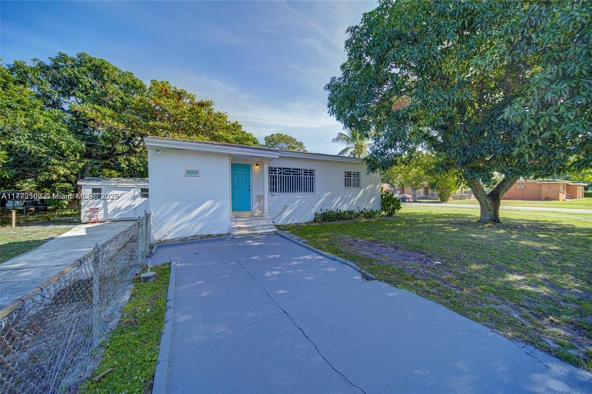 Photo - 12825 NW 13th Ave House