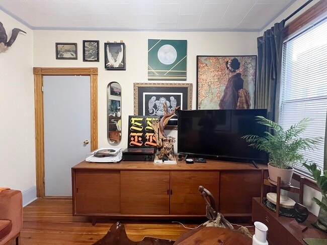 Photo - 223 Paris St Unidad 1