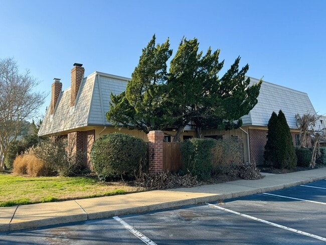 Photo - BLOCKS TO THE BEACH! Spacious Lands End Condo available March 1st