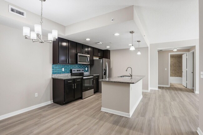 Photo - 3611 High Ridge Rd Unit 302
