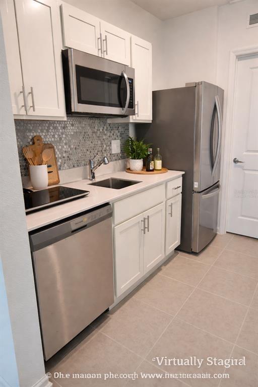 Photo - 3060 Armstrong Ave