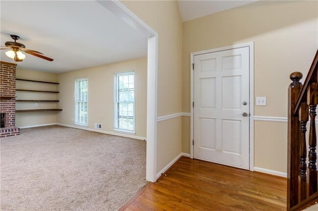 Photo - 2890 Carrollton Ct