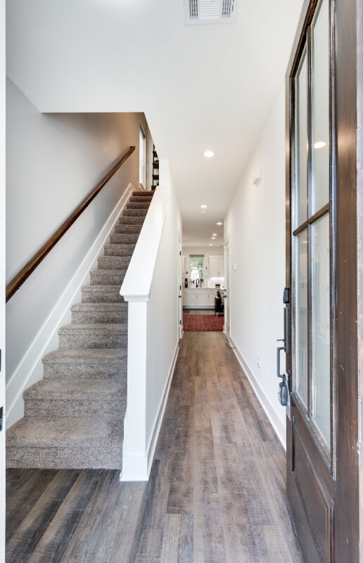 Photo - 548 Taffy Wy